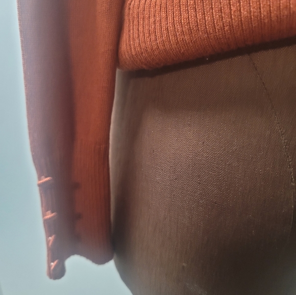 Spencer Kits size Medium Sweater - Picture 2 of 3